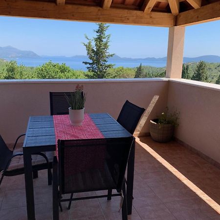 Villa Fragola Doli Екстериор снимка